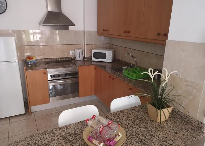 Tajaste Vakantiehuis Sardina